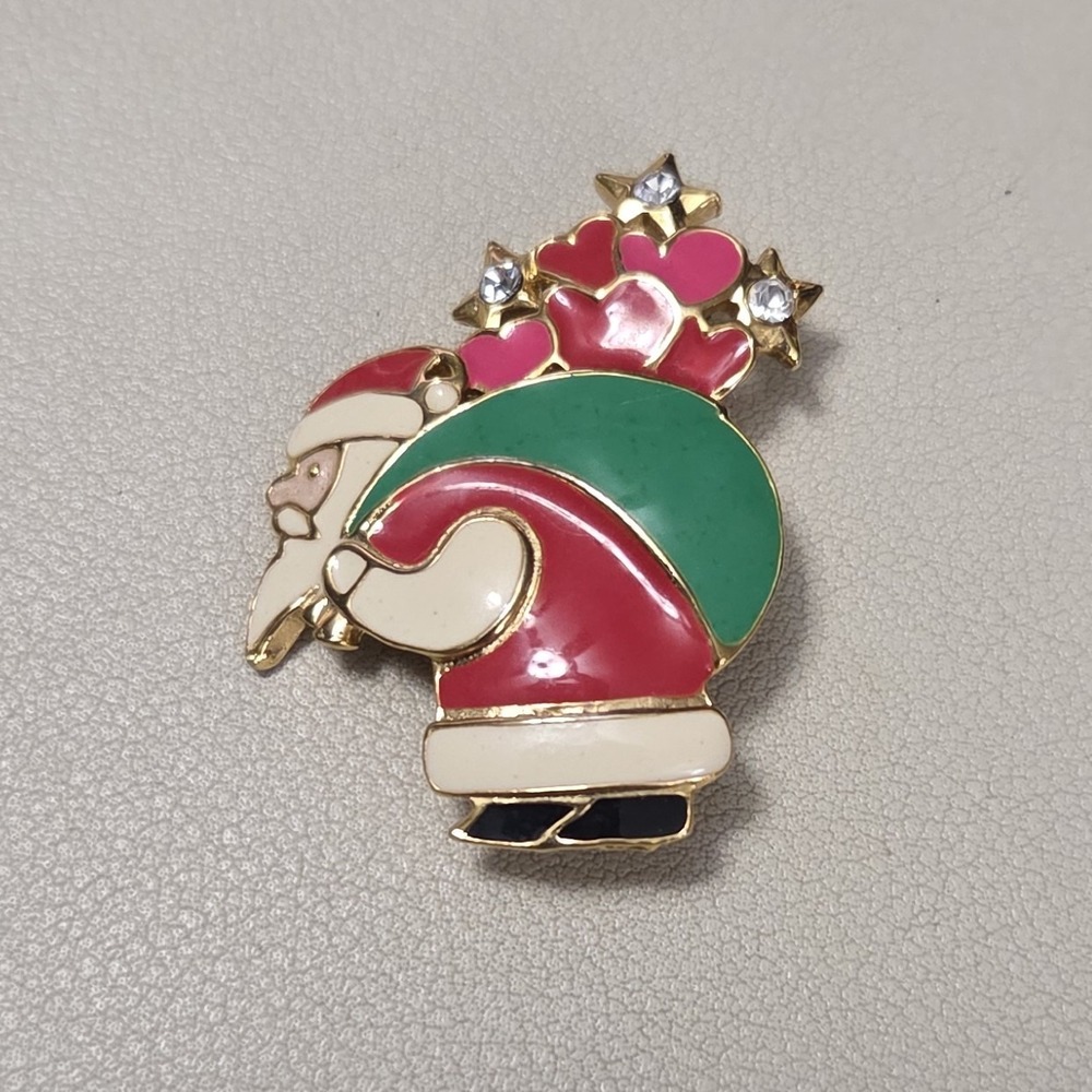 Vintage‎ Unsigned Christmas Santa Holiday Enamel Gold Tone Brooch 1.5" Pin